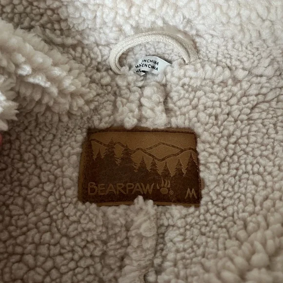 Bear paw coat - Picture 2 of 5